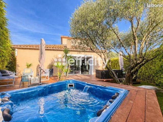 Villa 5 pièces 117 m²