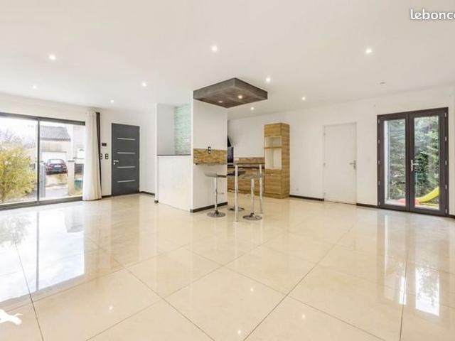Villa 5 pièces 118 m²