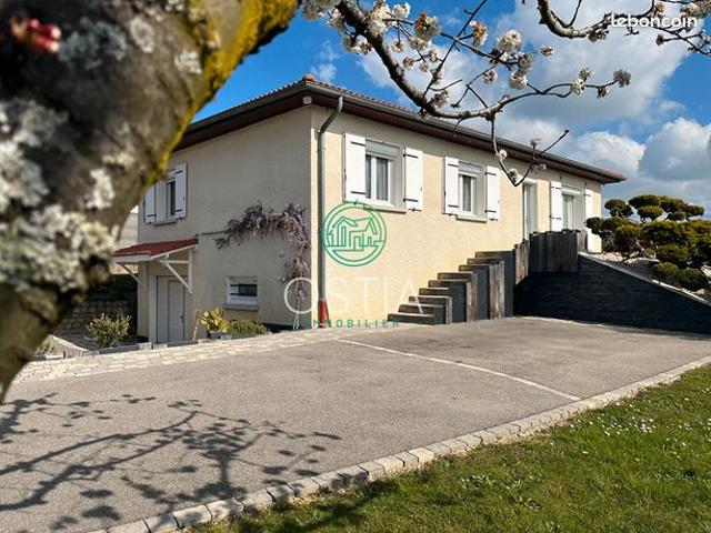 Villa 5 pièces 118 m²