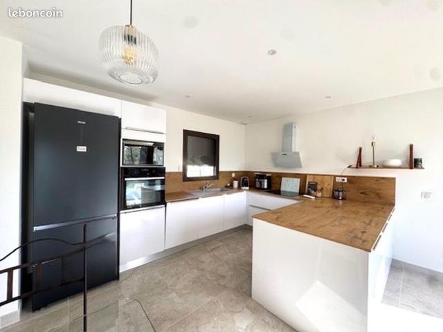 Villa 5 pièces 119 m²