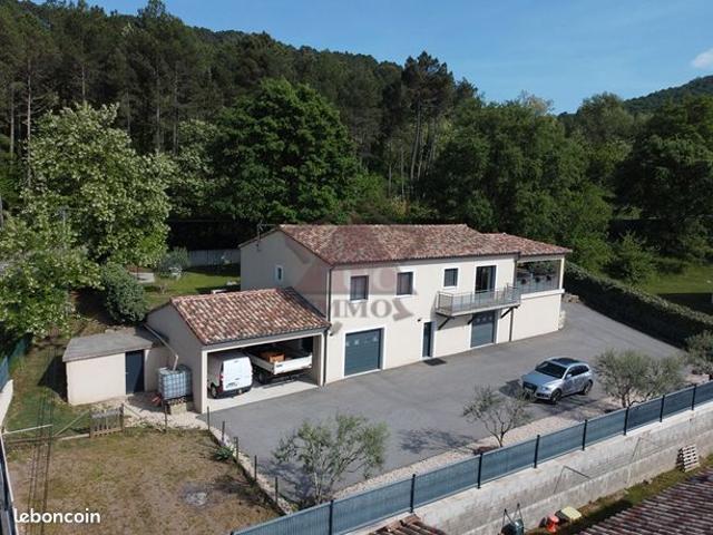 Villa 5 pièces 119 m²