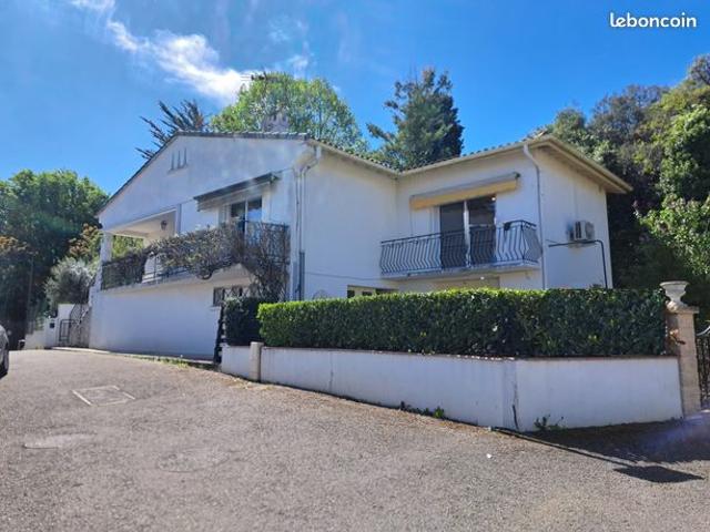 Villa 5 pièces 120 m²