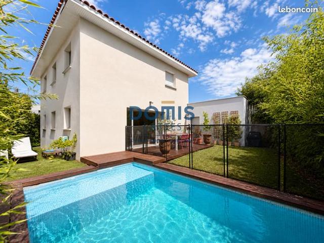 Villa 5 pièces 120 m²