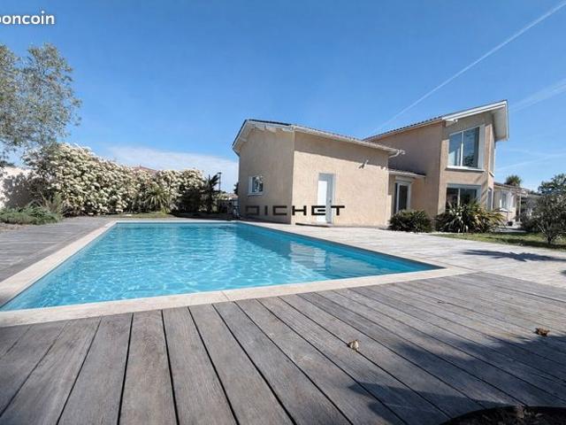 Villa 5 pièces 120 m²