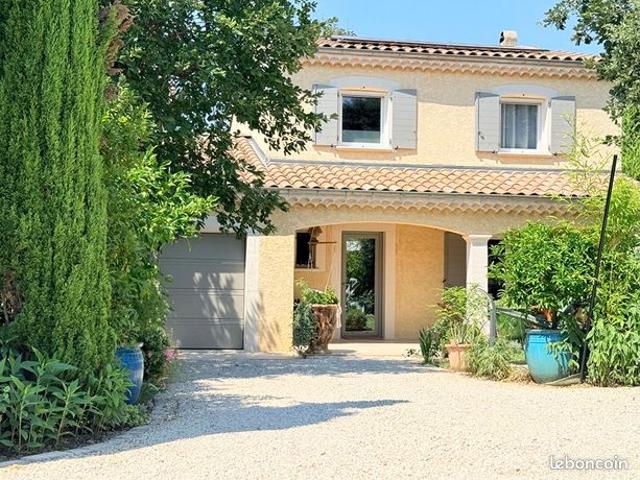 Villa 5 pièces 122 m²