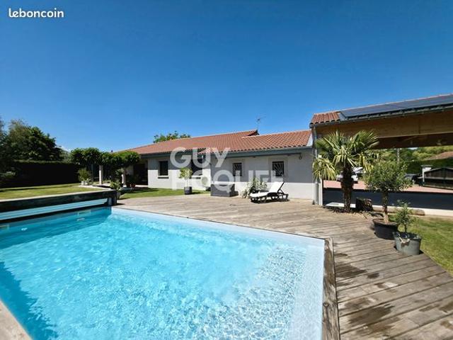 Villa 5 pièces 121 m²