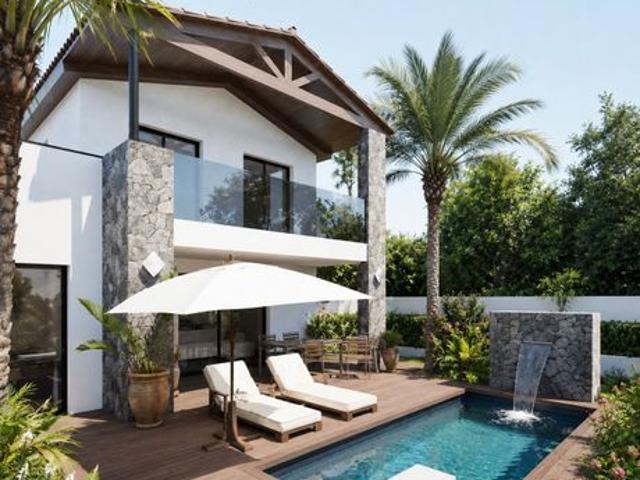 Villa 5 pièces 121 m²