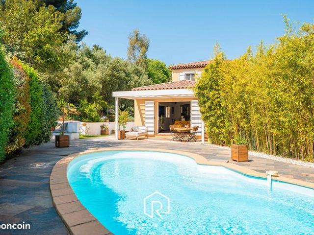 Villa 5 pièces 122 m²