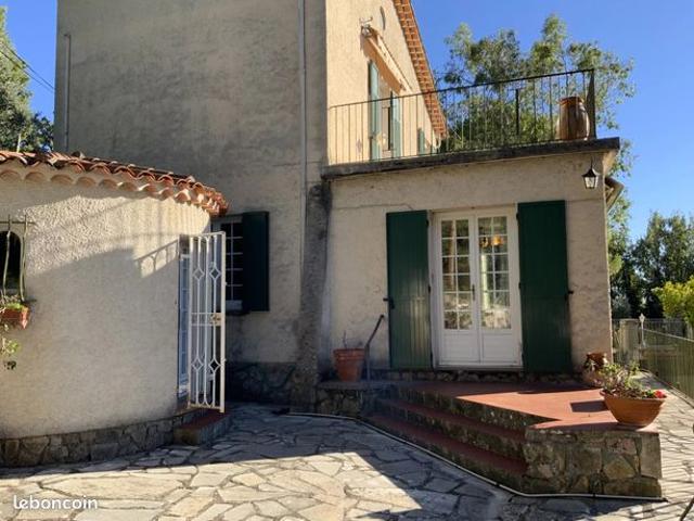 Villa 5 pièces 122 m²