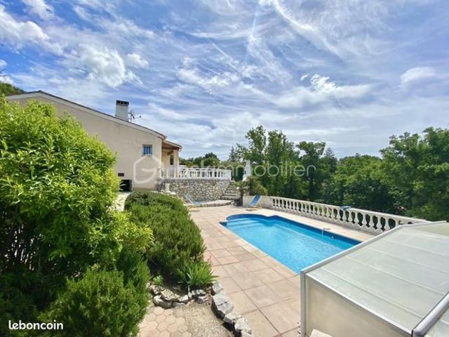 Villa 5 pièces 122 m²