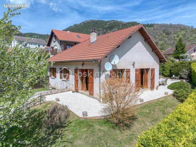 Villa 5 pièces 124 m²