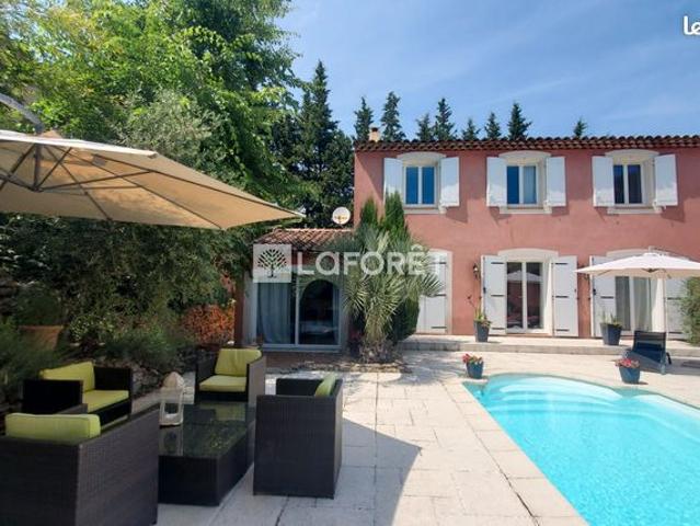 Villa 5 pièces 125 m²