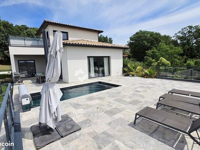 Villa 5 pièces 125 m²