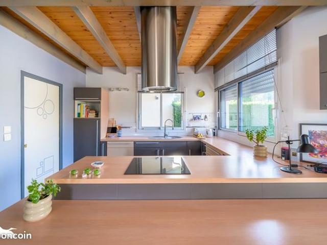 Villa 5 pièces 125 m²