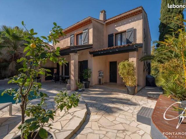 Villa 5 pièces 125 m²