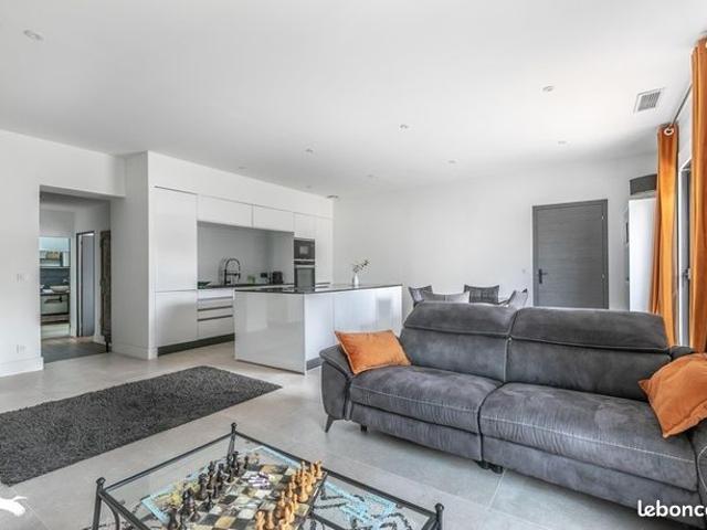 Villa 5 pièces 125 m²
