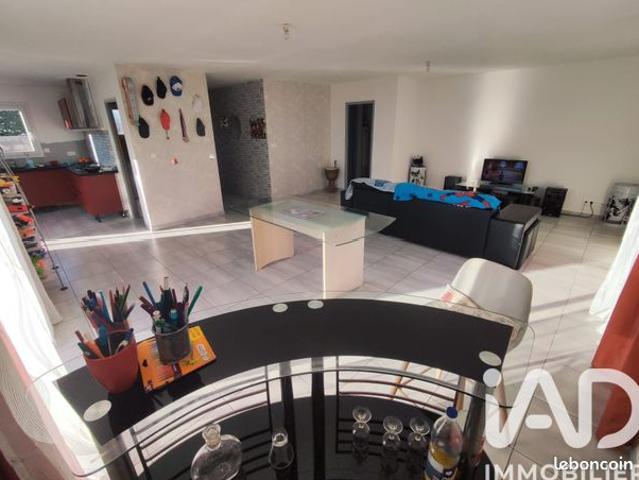 Villa 5 pièces 120 m²