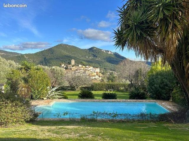 Villa 5 pièces 126 m²