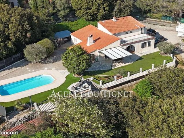 Villa 5 pièces 126 m²