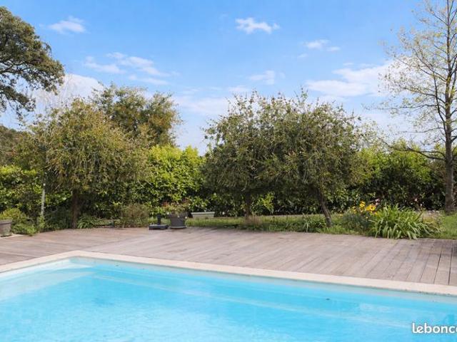Villa 5 pièces 126 m²