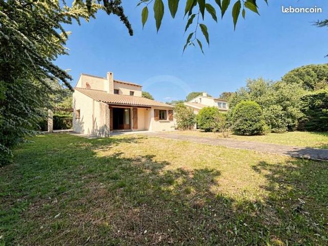 Villa 5 pièces 126 m²