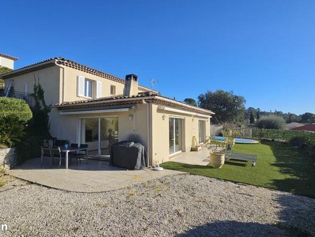 Villa 5 pièces 127 m²