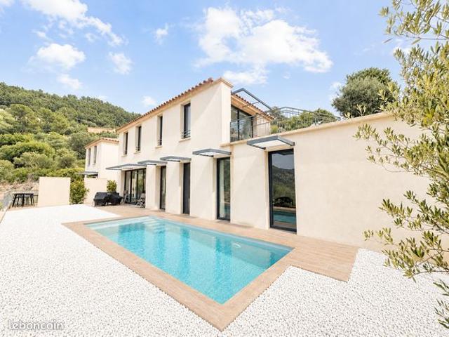 Villa 5 pièces 127 m²