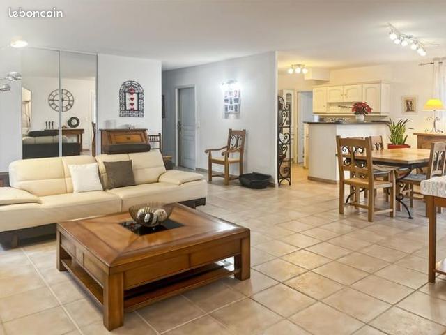 Villa 5 pièces 127 m²