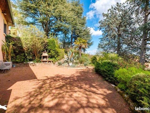 Villa 5 pièces 127 m²