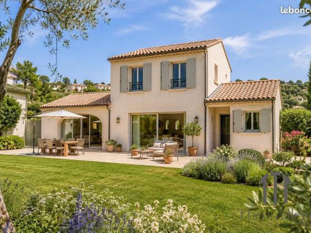 Villa 5 pièces 127 m²