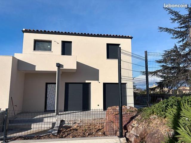 Villa 5 pièces 127 m²