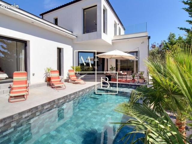 Villa 5 pièces 128 m²