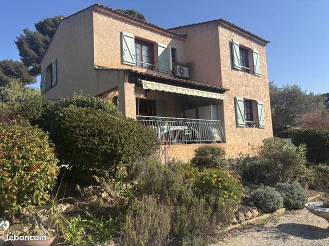 Villa 5 pièces 128 m²