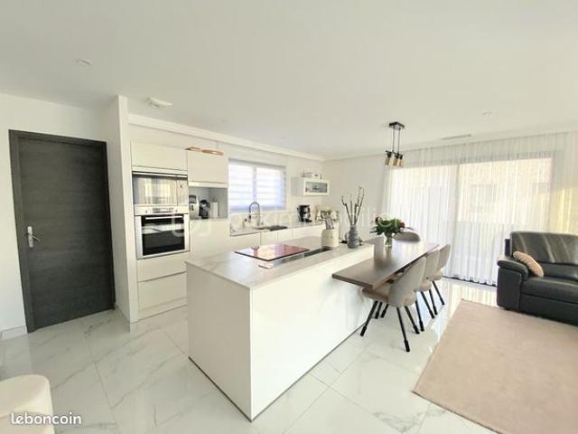 Villa 5 pièces 130 m²