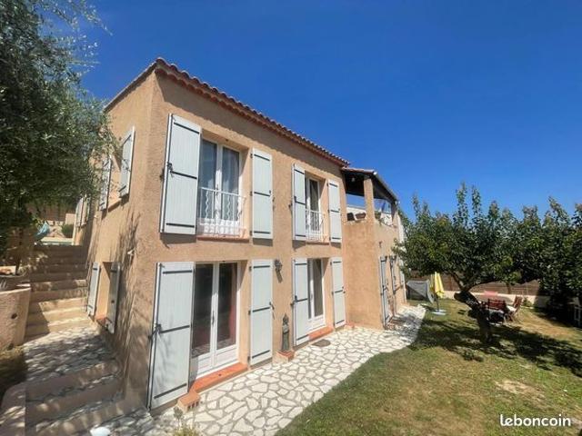 Villa 5 pièces 130 m²