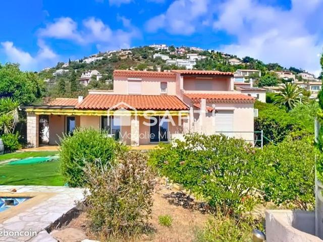 Villa 5 pièces 130 m²