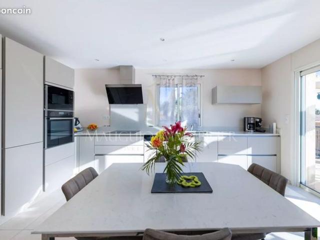 Villa 5 pièces 130 m²