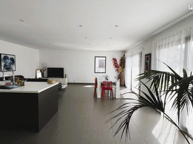 Villa 5 pièces 130 m²