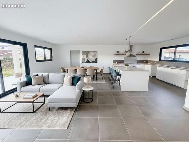 Villa 5 pièces 130 m²