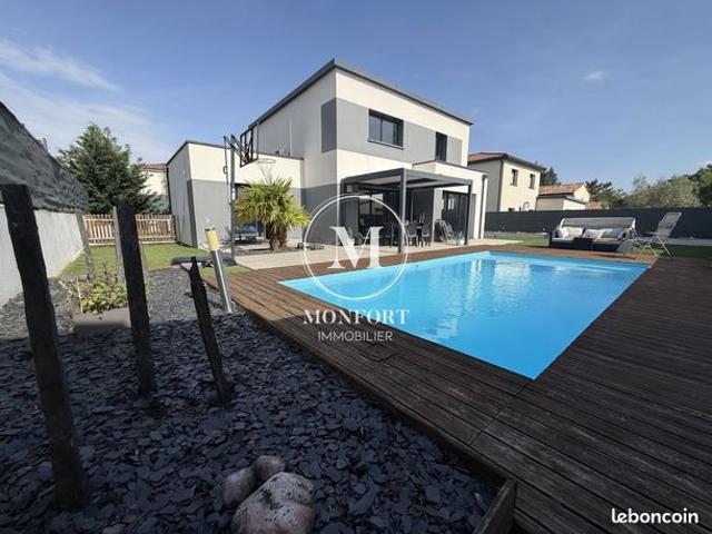 Villa 5 pièces 130 m²