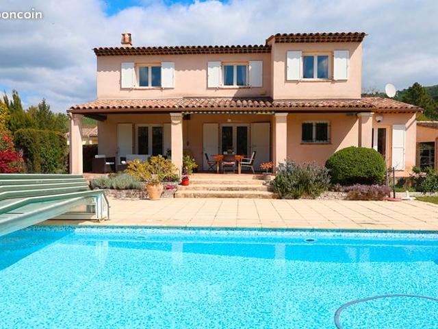 Villa 5 pièces 130 m²
