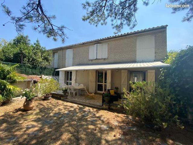Villa 5 pièces 130 m²