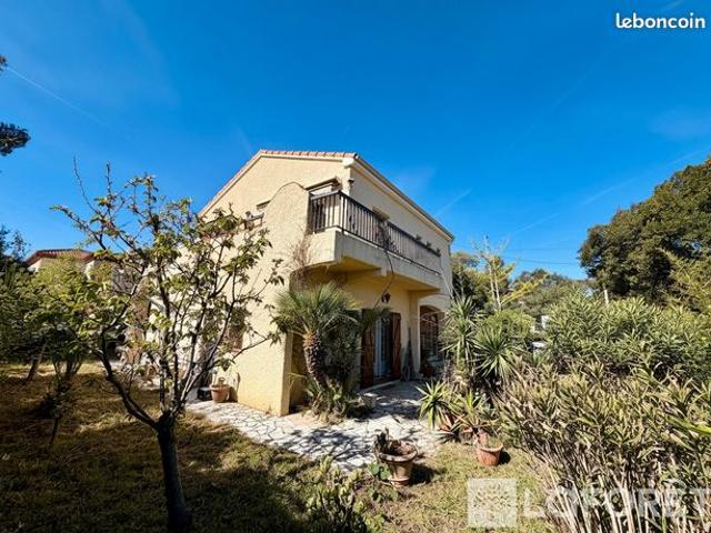 Villa 5 pièces 130 m²