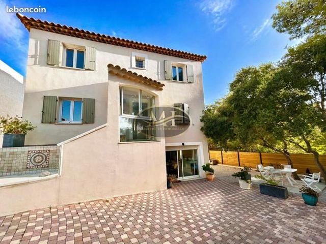Villa 5 pièces 130 m²