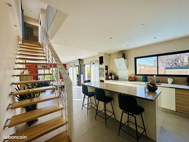 Villa 5 pièces 130 m²