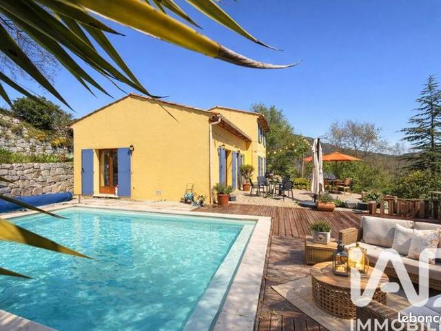 Villa 5 pièces 132 m²