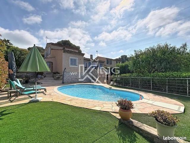 Villa 5 pièces 132 m²