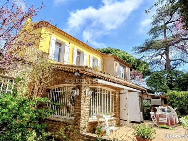 Villa 5 pièces 133 m²