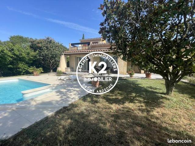 Villa 5 pièces 133 m²