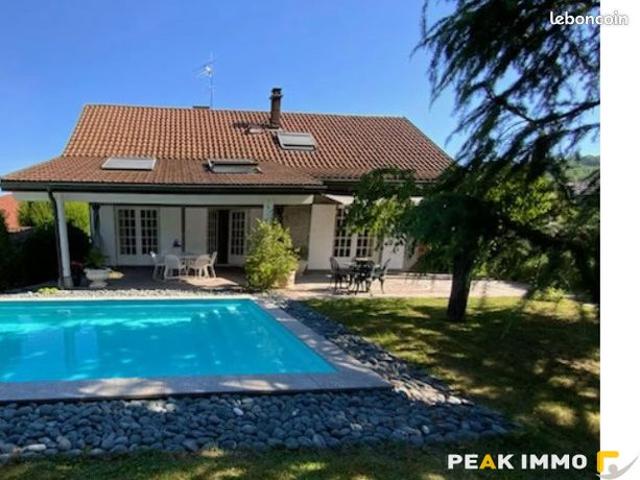 Villa 5 pièces 134 m²
